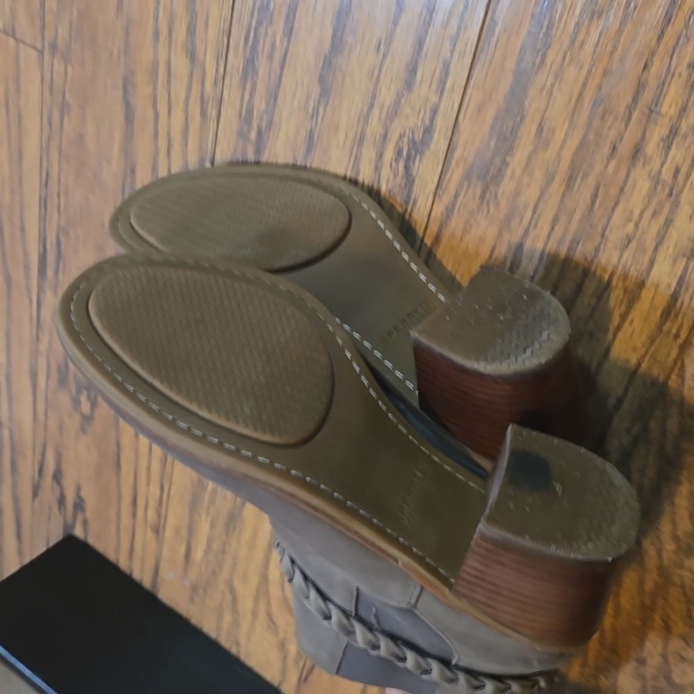 Extremely Comfortable Sperry Booties! - image 5